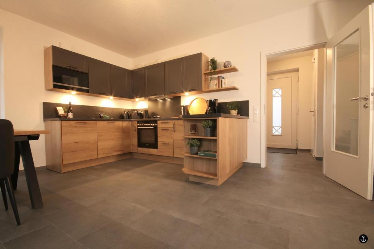 Ferienhaus Am Angerplatz คุกซ์ฮาเวน ภายนอก รูปภาพ